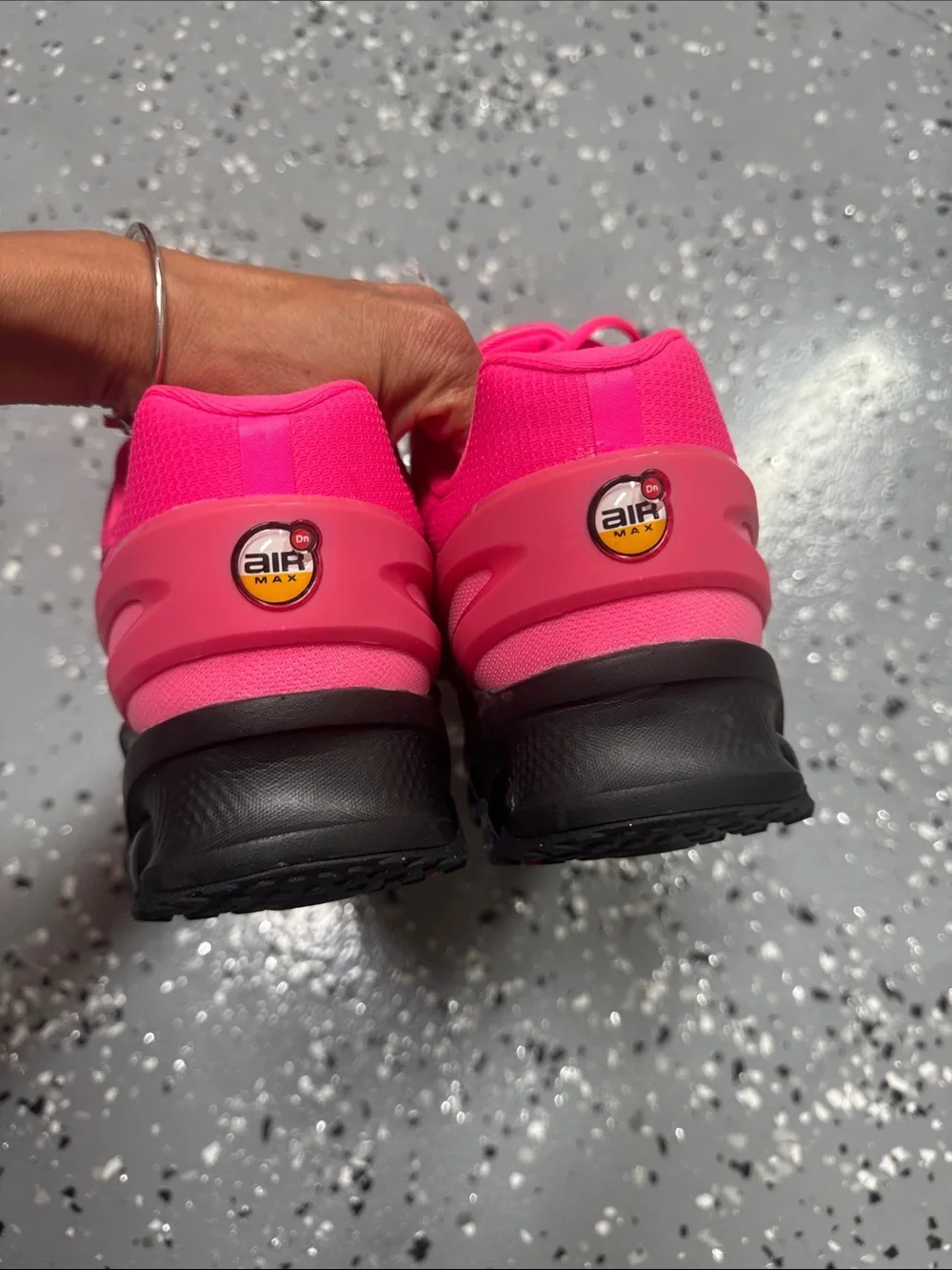 Nike Air Max DN8 Hyper Pink